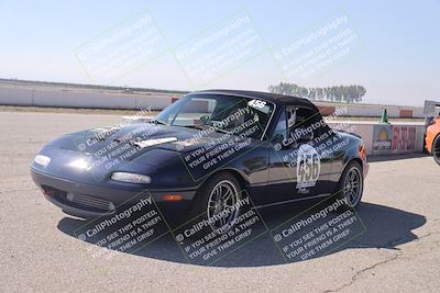 media/Oct-18-2025-Speed Ventures (Sat) [[8b3b7cf525]]/Around the Pits/